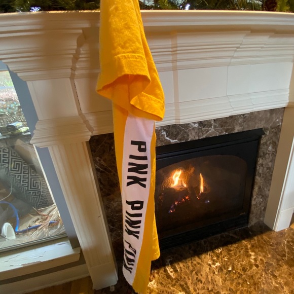 Yellow PINK Victoria’s Sectret Tee - Picture 4 of 5